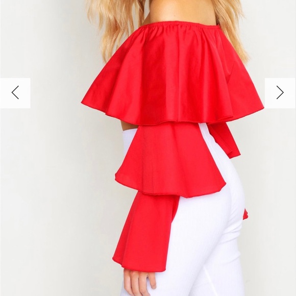 Boohoo off the shoulder ruffle crop top - Picture 3 of 4